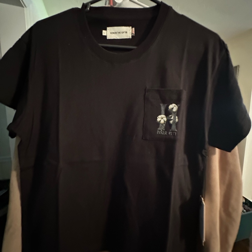 Honor The Gift  Inner city NWT T -Shirt Size small! - Picture 7 of 8